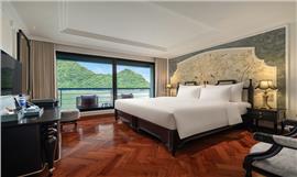 Senior Suite